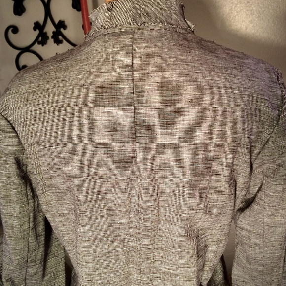 Chico's Pleated Linen Jacket - Picture 5 of 8